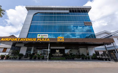 Airport Avenue Plaza