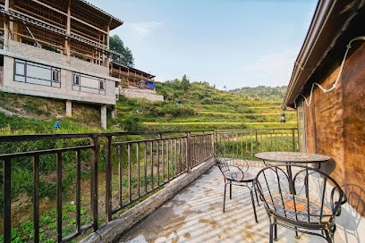 Xijiang Baiyun Mountain Inn