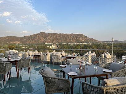 Signature Hotel