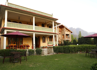 Lamzy Pari Mahal