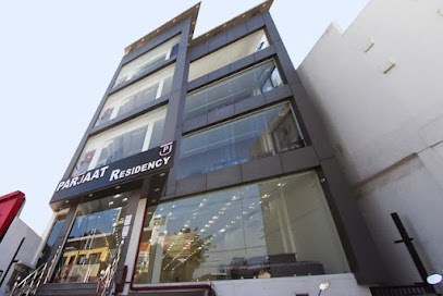 Capital O 68035 Hotel Parjaat Residency
