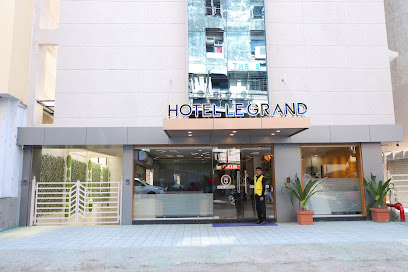 HOTEL LE GRAND