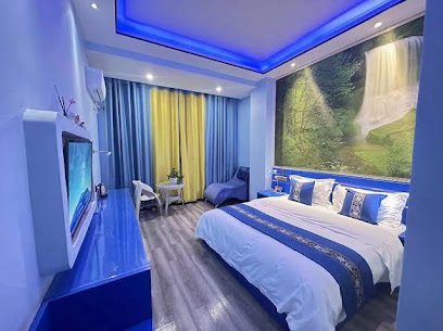 Yuanmou Peninsula Hotel