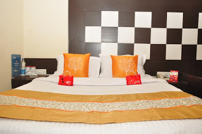 OYO 1396 Hotel Mehra Inn