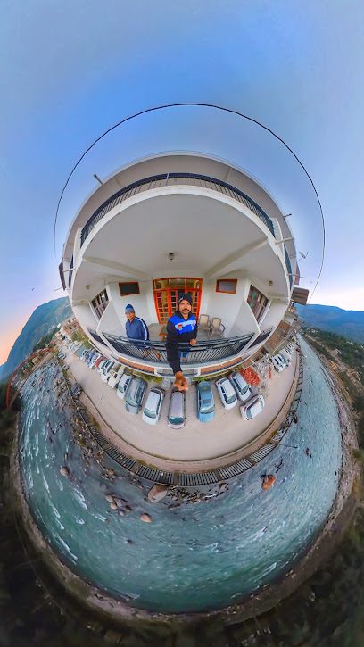 Hotel Moon Inn