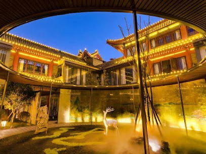 开封鼓楼清明上河园漫心府