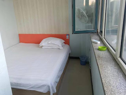 明月旅馆