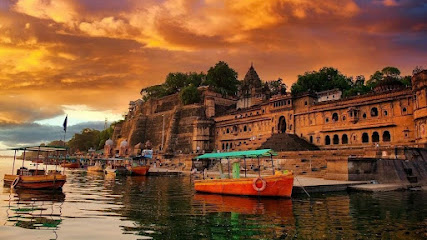 Hotel Mahishmati Palace BEST HOTEL IN MAHESHWAR