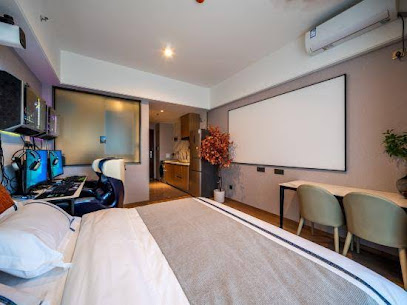 Crosser E-sports Hotel