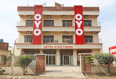 OYO Flagship 24199 Hotel Mid Town Ojus Tower