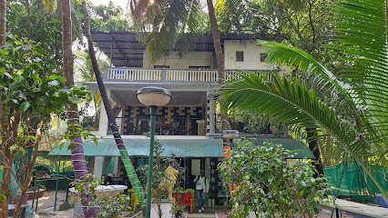 Green Waves Resort