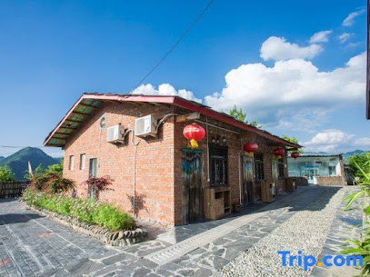 Pingli Caravan Chalet Homestay