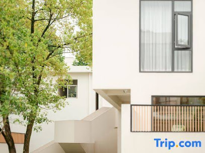 Momentus Villa