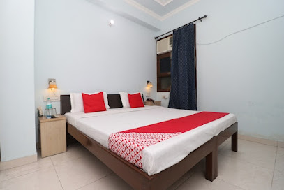 OYO 36237 Hotel Maruti Inn