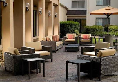 Courtyard Savannah Midtown