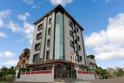 Capital O 40142 Star Zest House