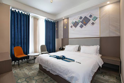 Luzhou Pinzhonglian Sheng Hotel