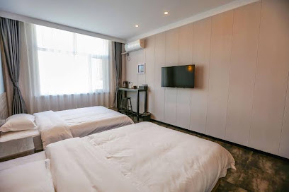Huayi Hotel Selection