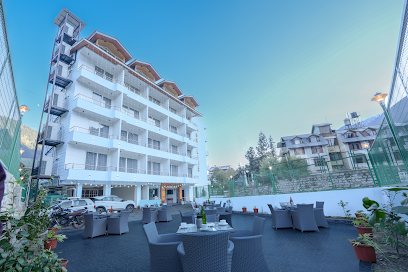 Hotel Skyline Manali - Walking to Mall Road, Centrally Heated.