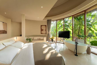 Chongzuo in the wild night set, see wild luxury Villa