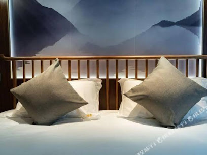 Jiu Hua Qing Quan Hotel