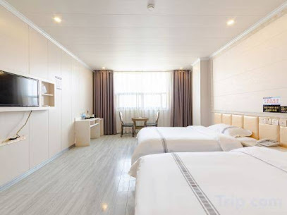 Lichuan Riverview Hotel