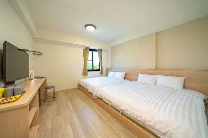 橙居-台南安平包棟民宿-泡湯池-麻將-停車方便-加大雙人床