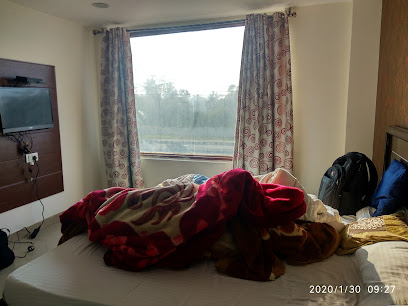Hotel Red Wood