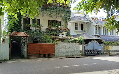 Reds Residency - Homestay