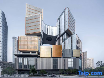 Explorer Riverview Suite Lodge