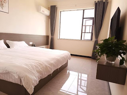 Curtis Laiqing Hotel