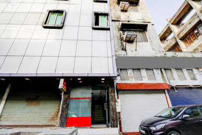 OYO 23647 Hotel Sai Plaza