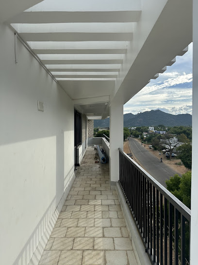 ARUNACHALAM LODGE