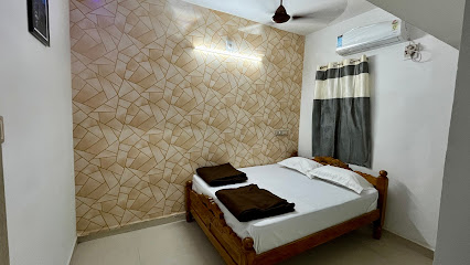 RUDHRA HOME STAY