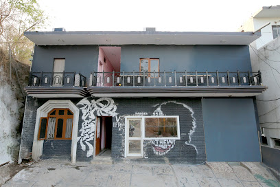 Hotel O White House