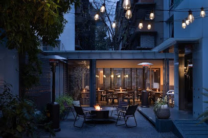 Tableround hotel