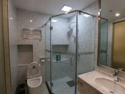 Loca Joy Le Enjoy Theme Hotel