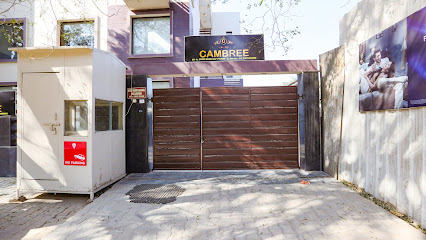 FabHotel SR 69 Posh - Hotel in DLF Phase 3, Gurgaon