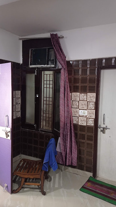 OYO 84081 Hotel Suhani Katra