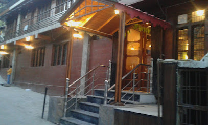 Collection O Naini Rr Residency