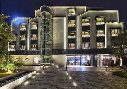 Yinmo Yunzhu Meiyuan Hotel