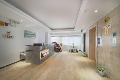 Sky Walker Electronic Sports Hotel