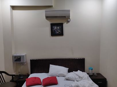 OYO Flagship 30895 Hotel Taj Regency