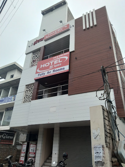 Hotel mk square