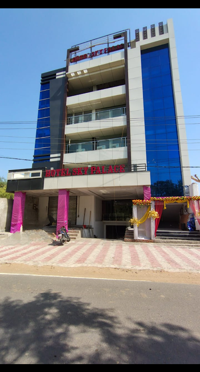 HOTEL SKY PALACE