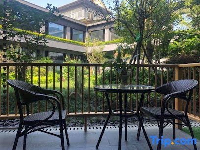Shengming Sunshine Hotel