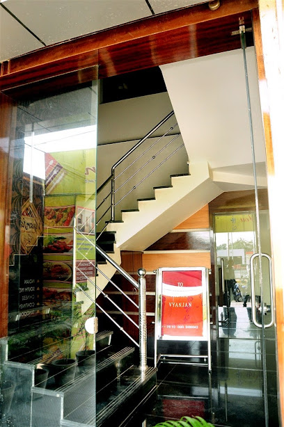 Hotel Mantra Palace