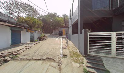 OYO 29840 Hotel White House