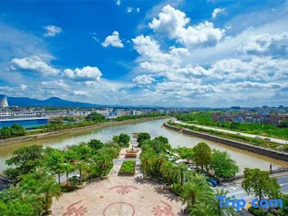 Nanxiong Qianmei Resort Hotel