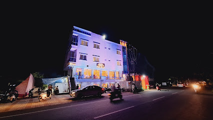 Hotel NP Palace, Idgah